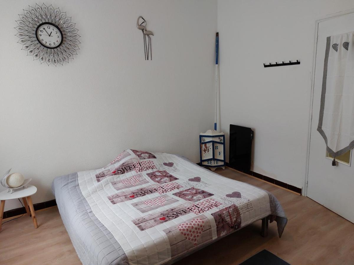 Pres De L'etang De Thau Homestay Meze